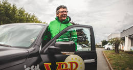 Un patron fait le tour de France pour rassurer ses salariés
